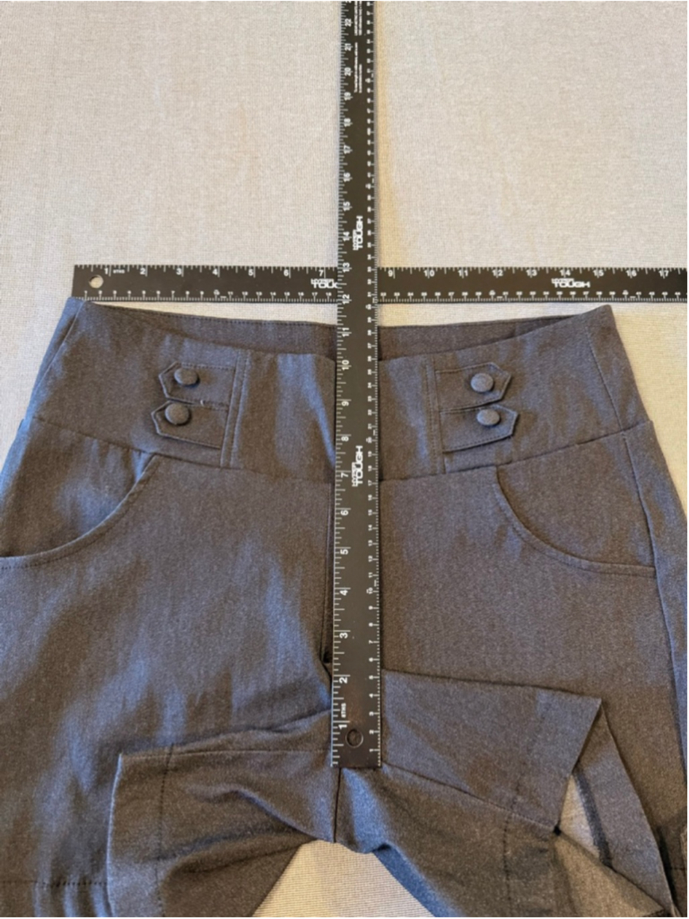 One5One Women's shorts Black/Charcoal Size Medium - Picture 5 of 6